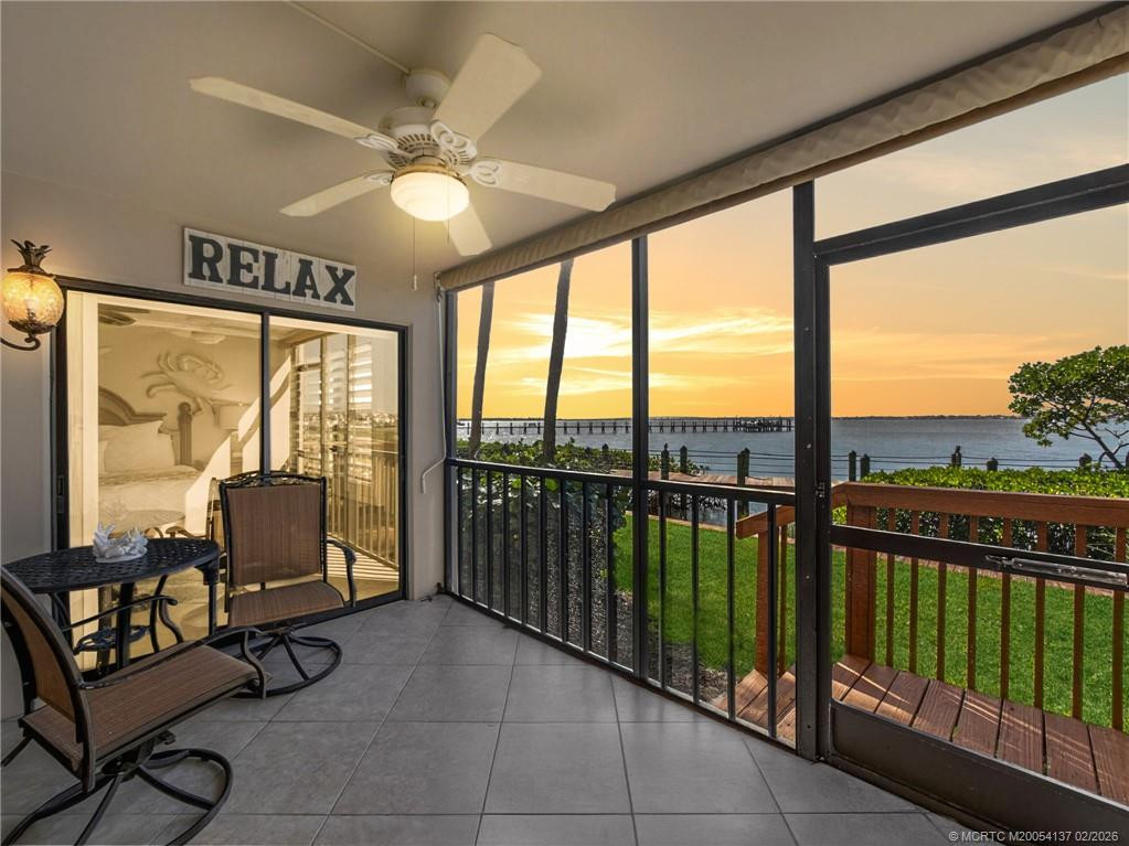 4680 Ne Sandpebble Trace 103 Property Photo 1