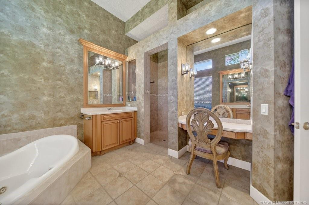 8823 Oak Grove Terrace Property Photo 21