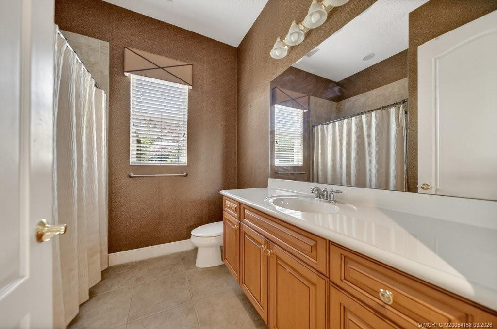 8823 Oak Grove Terrace Property Photo 28