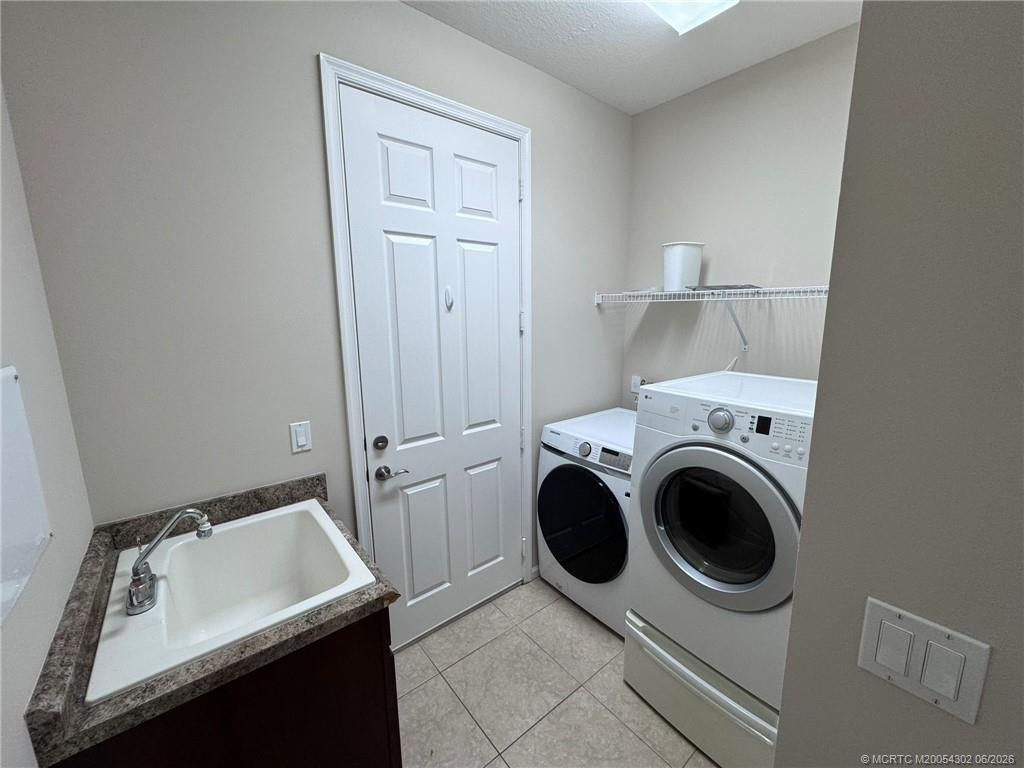 11239 Sw Barton Way Property Photo 13