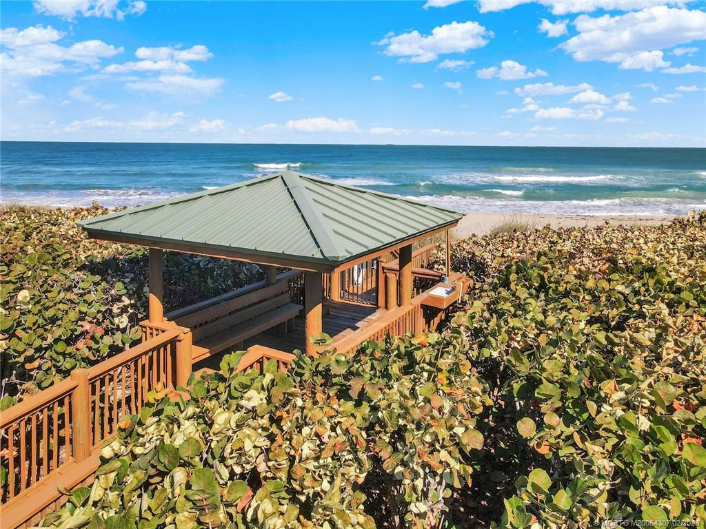 10000 S Ocean Drive 1101 Property Photo 8