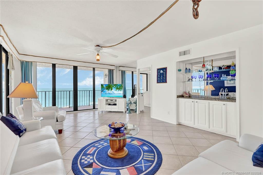 10000 S Ocean Drive 1101 Property Photo 26