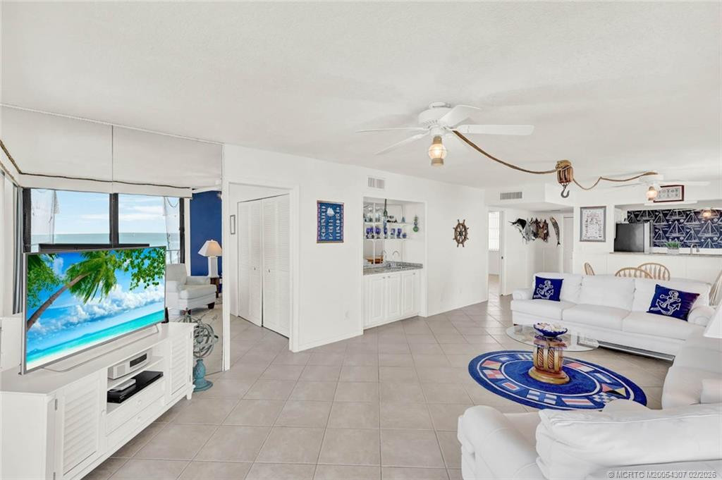 10000 S Ocean Drive 1101 Property Photo 29