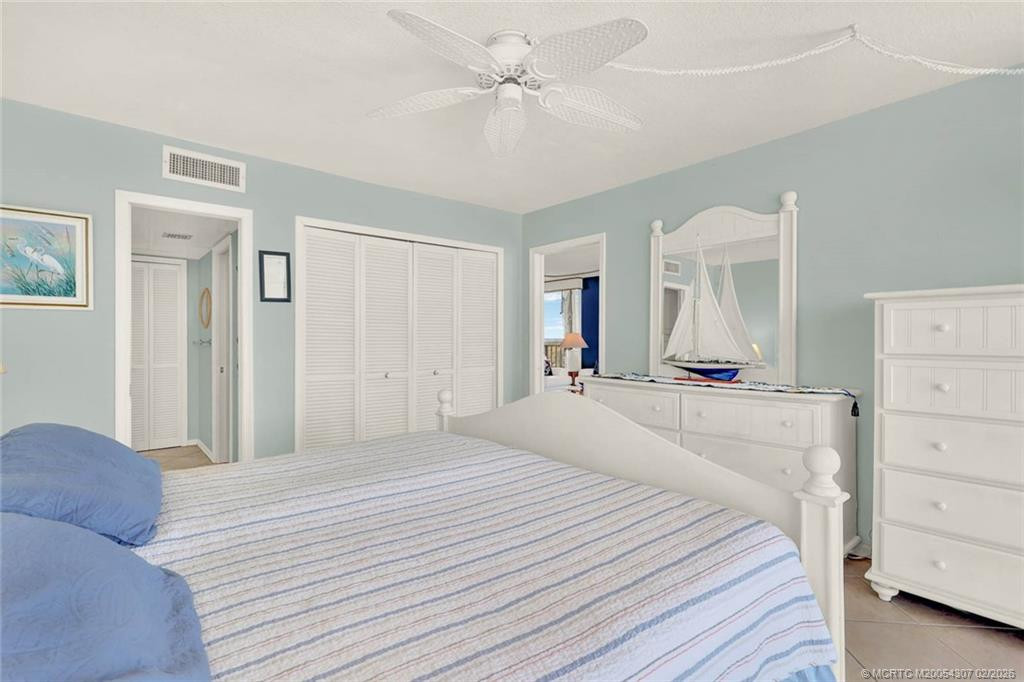 10000 S Ocean Drive 1101 Property Photo 33