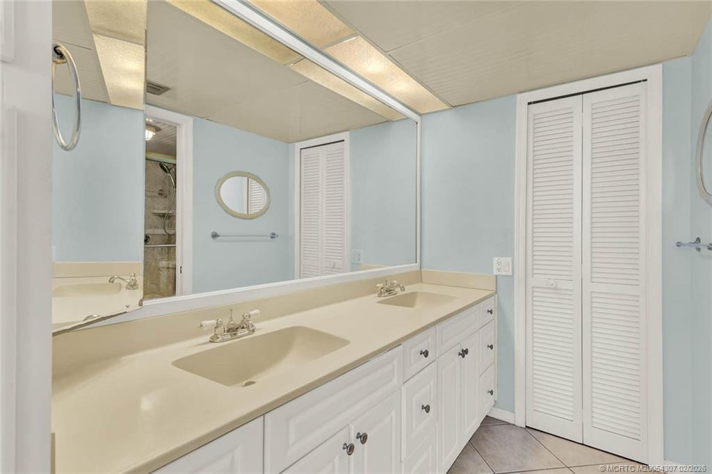 10000 S Ocean Drive 1101 Property Photo 34