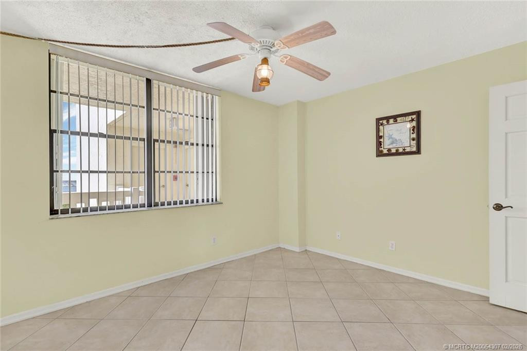 10000 S Ocean Drive 1101 Property Photo 37