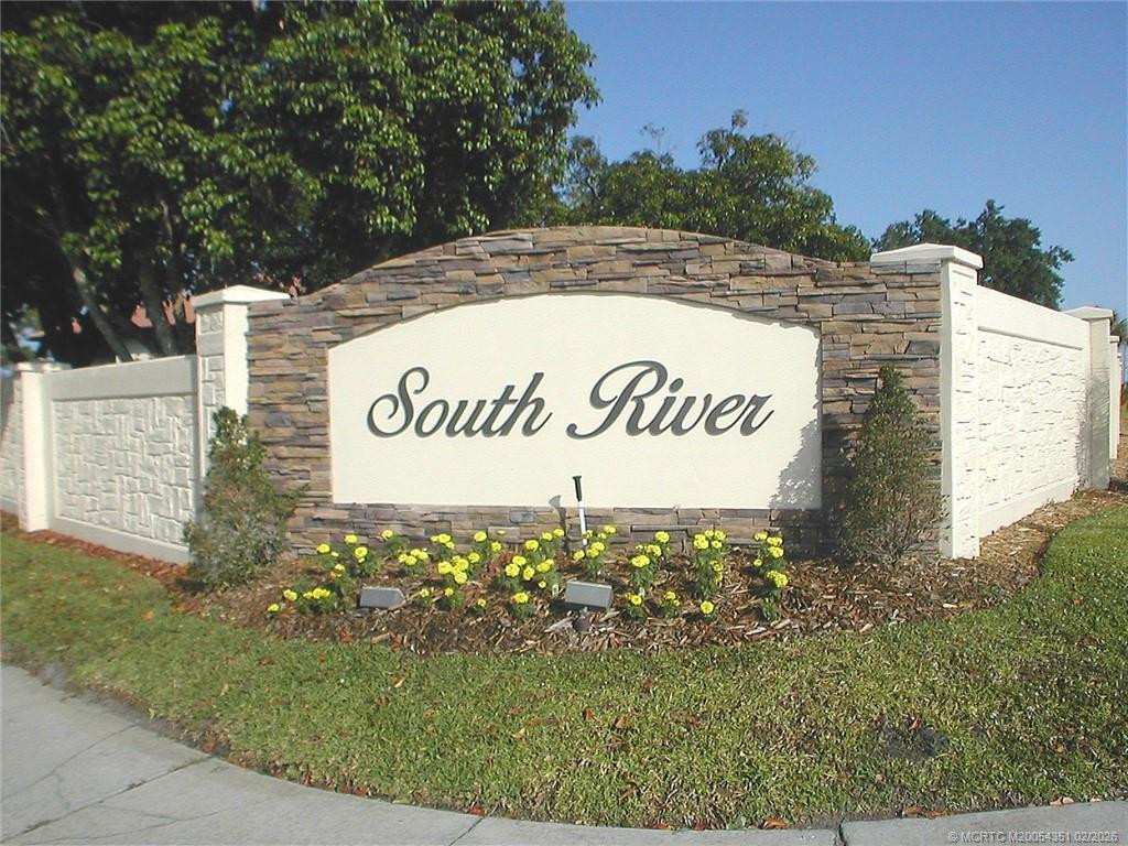 330 Sw South River Drive 201 Property Photo 1