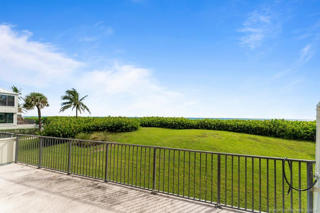2051 Ne Ocean Boulevard C13 Property Photo 33