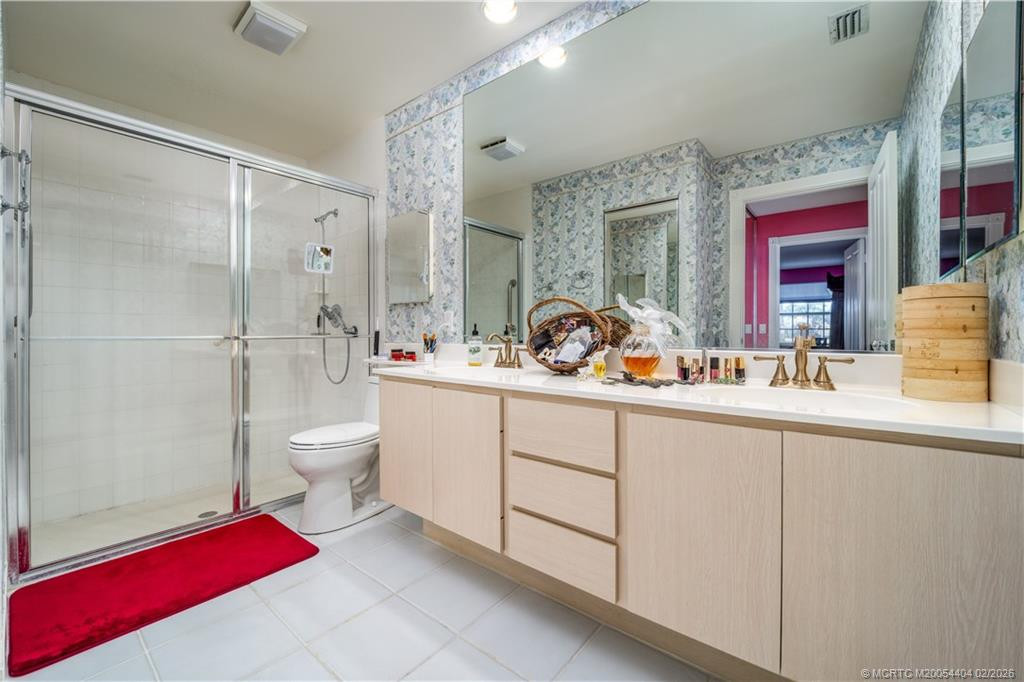 8329 Se Double Tree Drive Property Photo 16