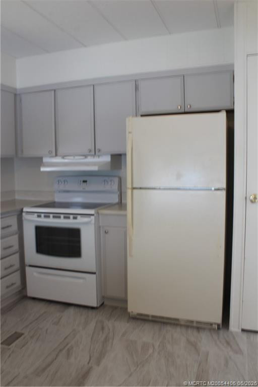 605 Ne South Seas Way Property Photo 8