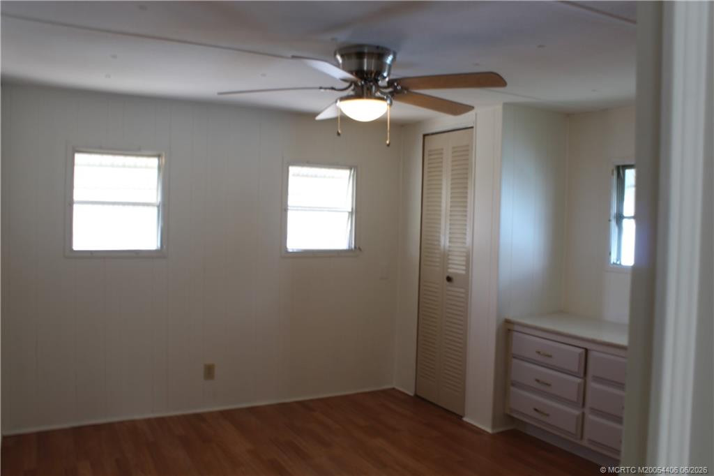 605 Ne South Seas Way Property Photo 11