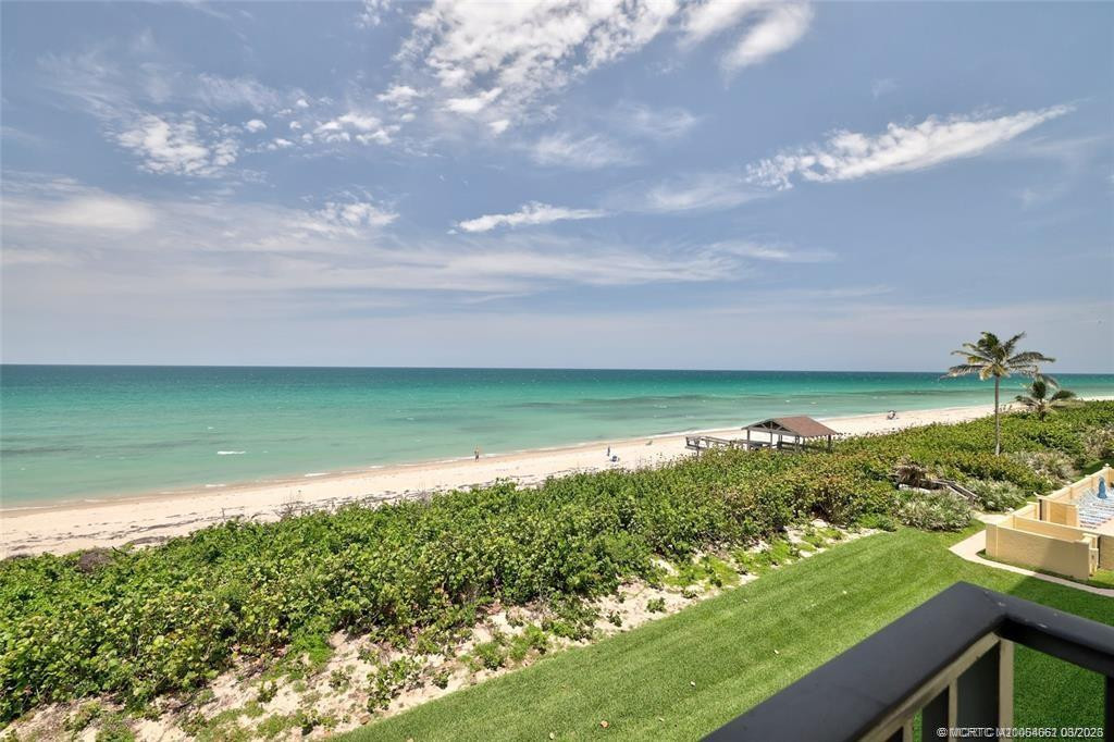 7370 S Ocean Drive 414B