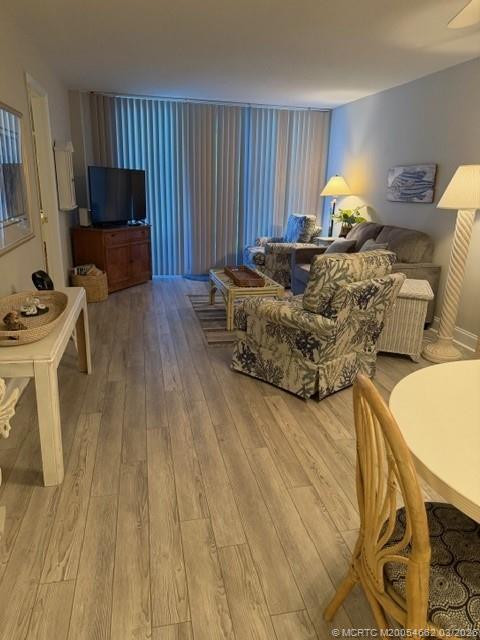 7370 S Ocean Drive 414b Property Photo 7