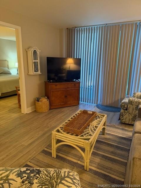 7370 S Ocean Drive 414b Property Photo 9