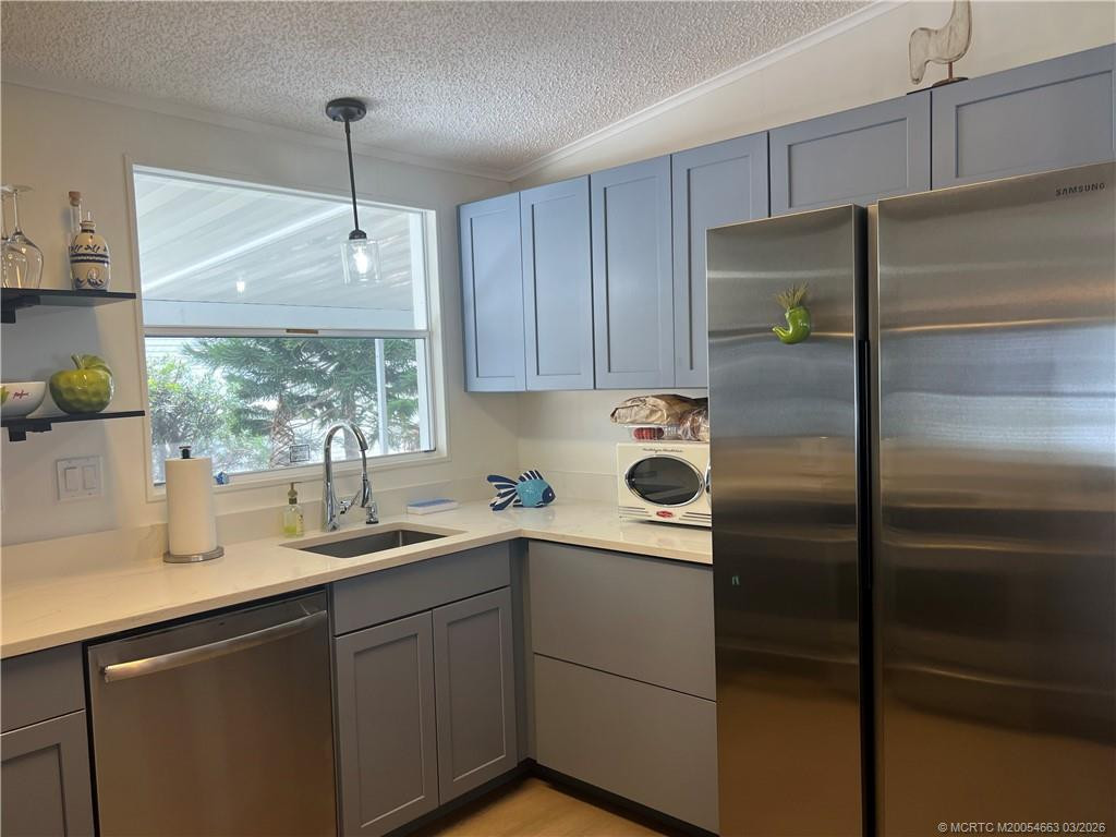 715 Sunny South Avenue Property Photo 23
