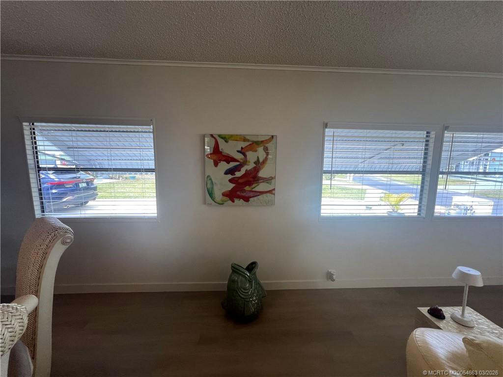 715 Sunny South Avenue Property Photo 31