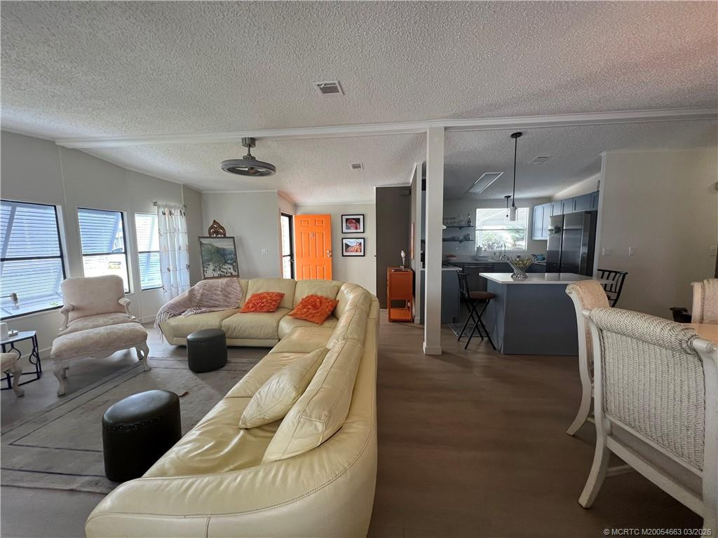 715 Sunny South Avenue Property Photo 32