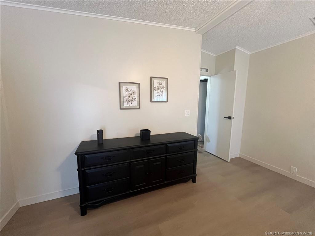 715 Sunny South Avenue Property Photo 53