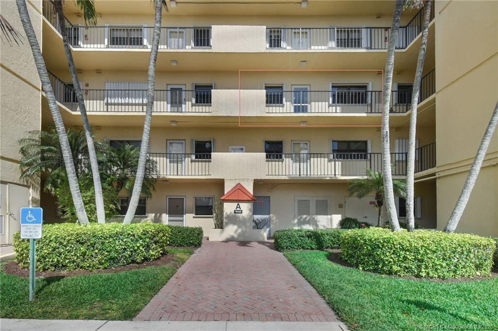 7440 S Ocean Drive 325 Property Photo 8
