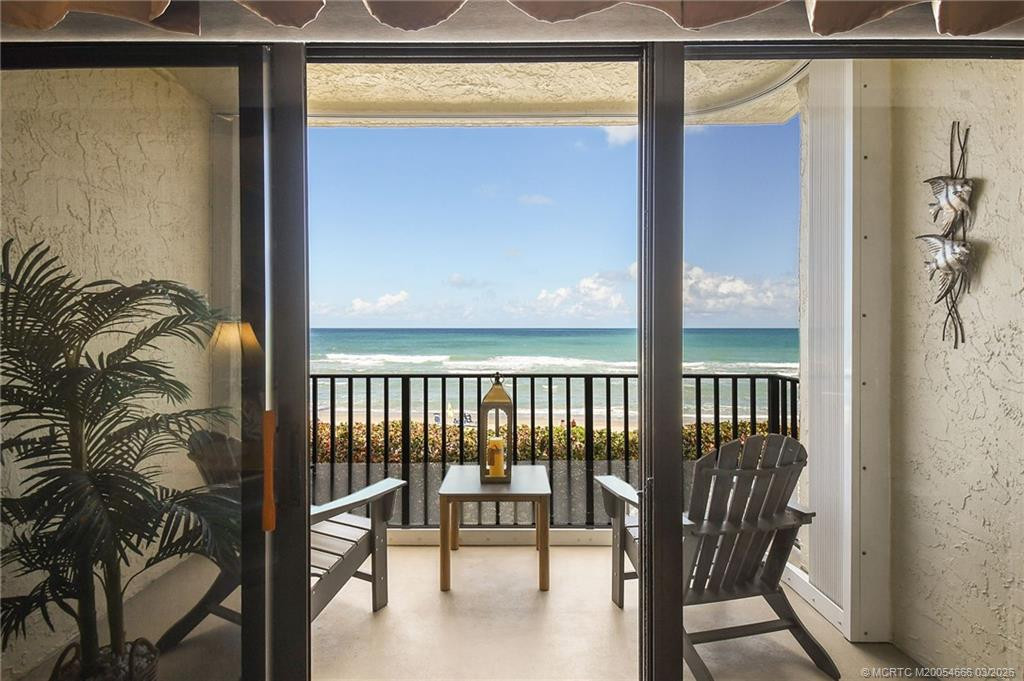 7440 S Ocean Drive 325 Property Photo 18