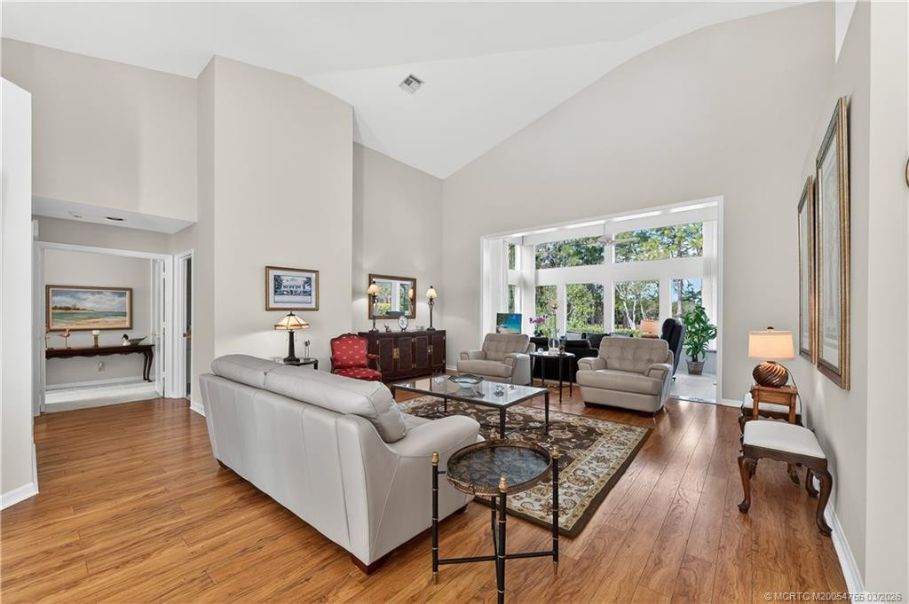 13319 Nw Maplewood Road Property Photo 3