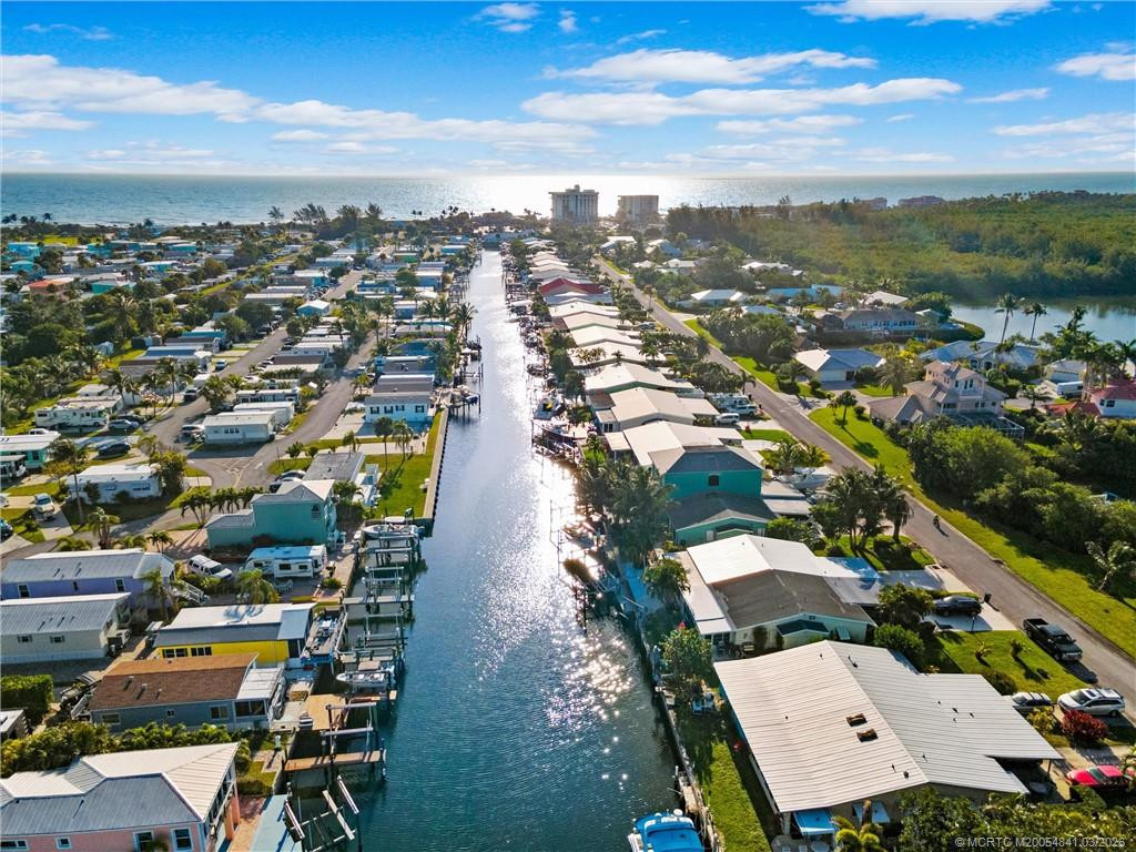 10851 S Ocean Drive Property Photo 10
