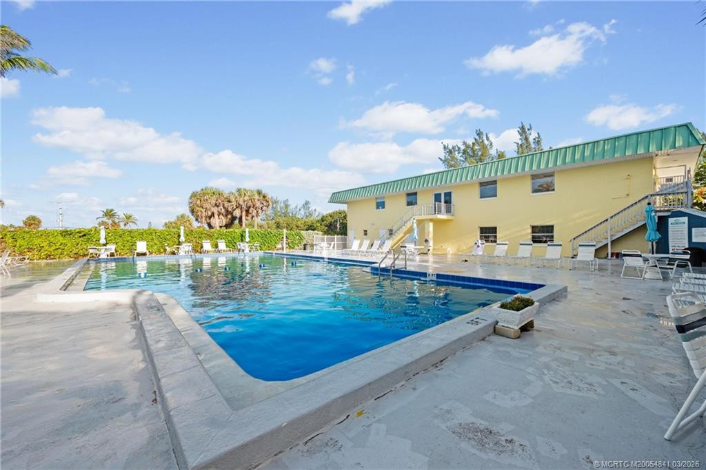 10851 S Ocean Drive Property Photo 15