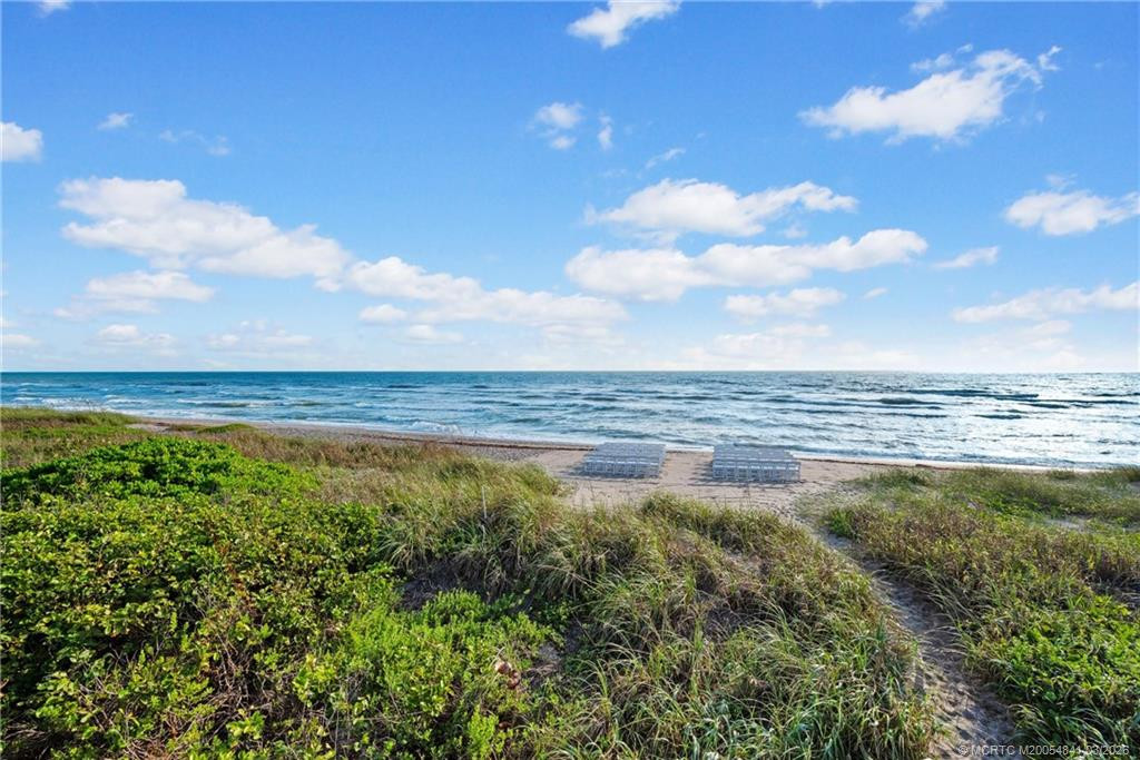 10851 S Ocean Drive Property Photo 20