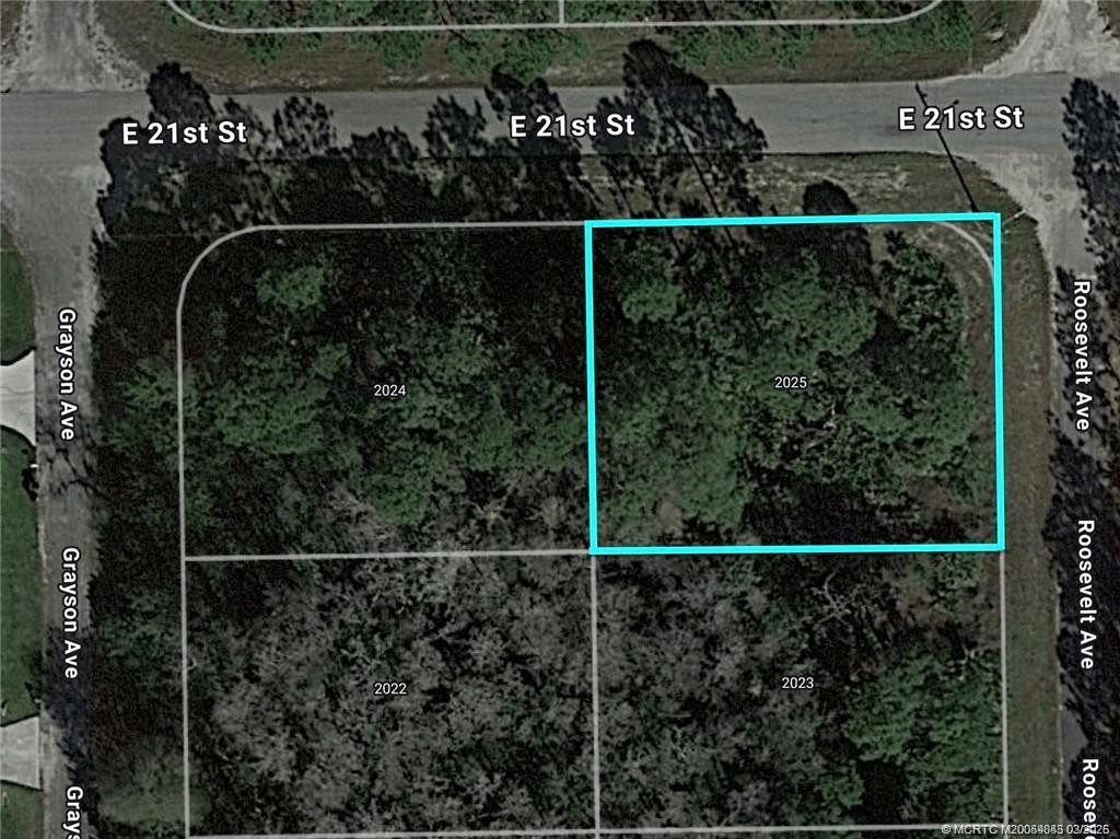 2025 Roosevelt Avenue Property Photo 1