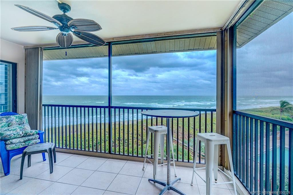 2641 Ne Ocean Boulevard 405 Property Photo 11