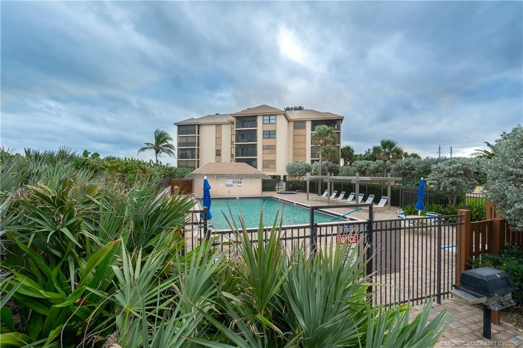 2641 Ne Ocean Boulevard 405 Property Photo 13