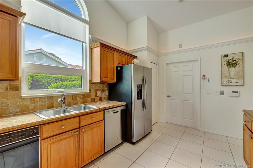 2018 Nw Laurel Oak Lane Property Photo 13