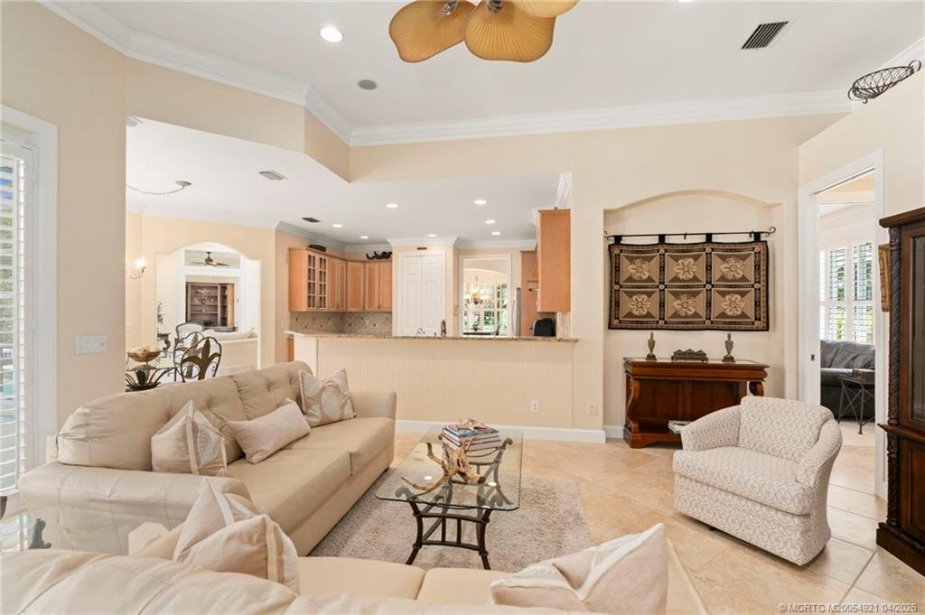 4 Castle Hill Way Property Photo 21