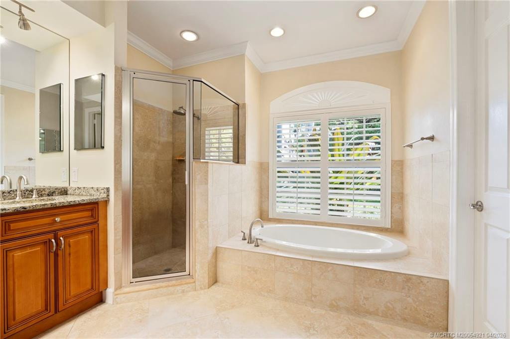 4 Castle Hill Way Property Photo 25