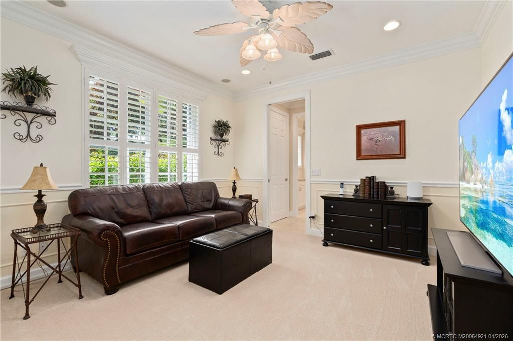 4 Castle Hill Way Property Photo 26