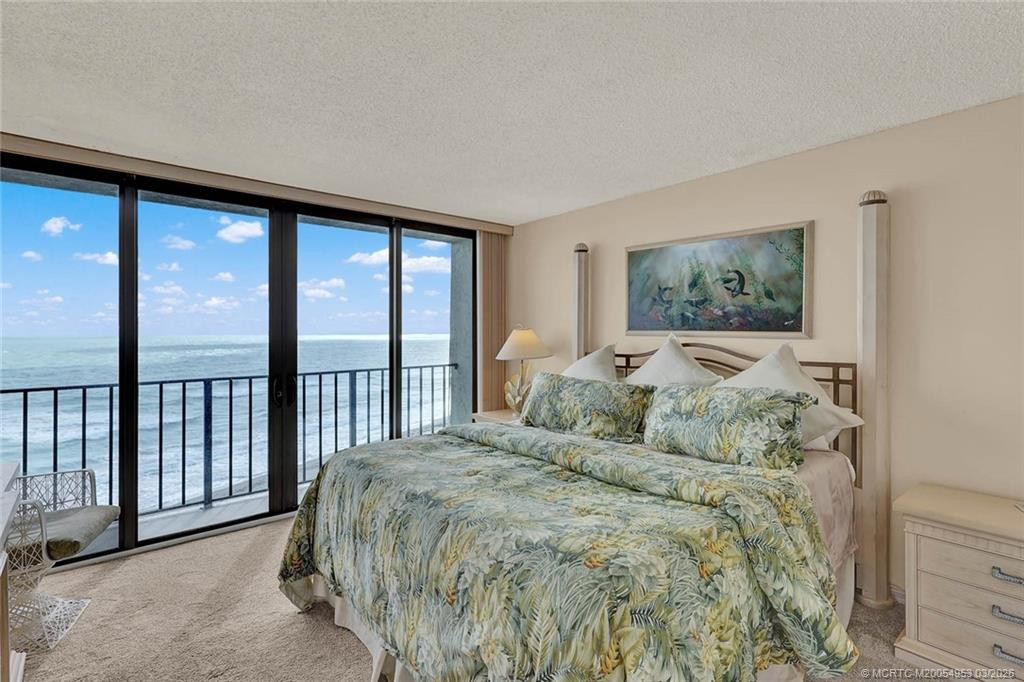 10000 S Ocean Drive 901 Property Photo 31