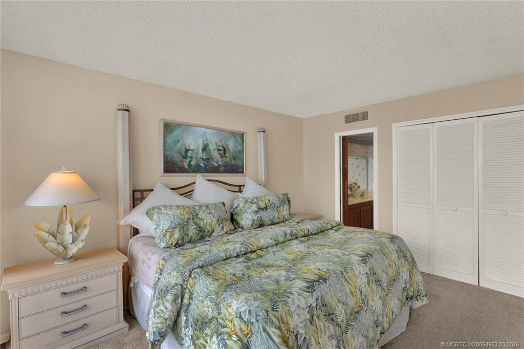 10000 S Ocean Drive 901 Property Photo 32