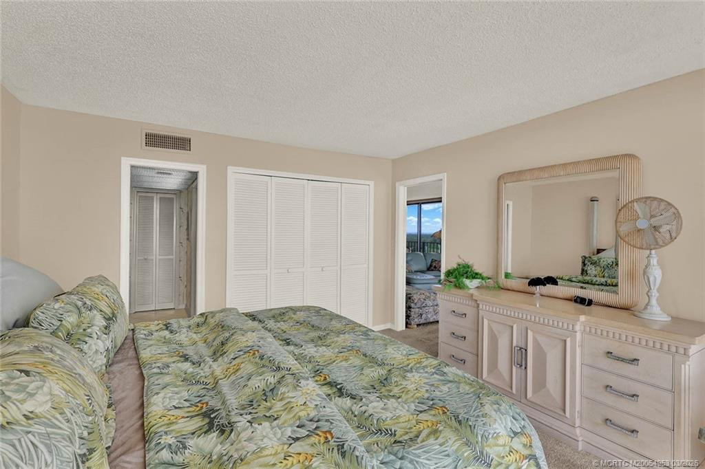 10000 S Ocean Drive 901 Property Photo 33