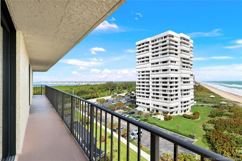 10000 S Ocean Drive 901 Property Photo 44