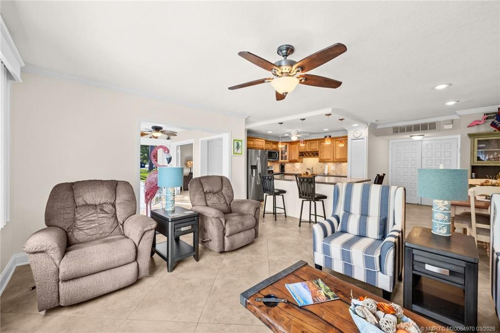 1800 Se Saint Lucie Boulevard 9-102 Property Photo 5