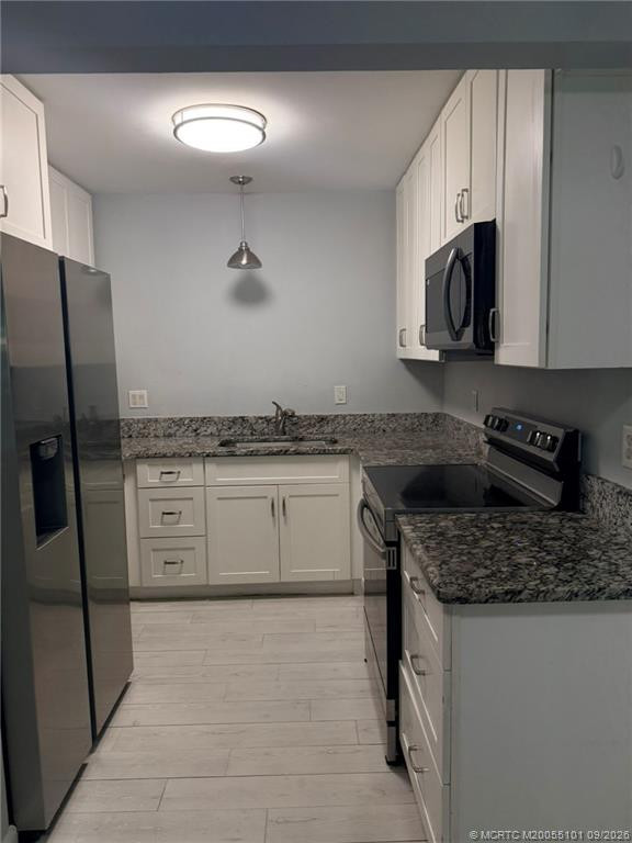 2124 Se Edler Drive Property Photo 3