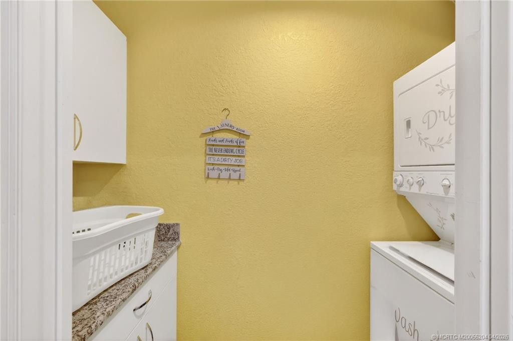 13981 Adelfa Avenue Property Photo 25