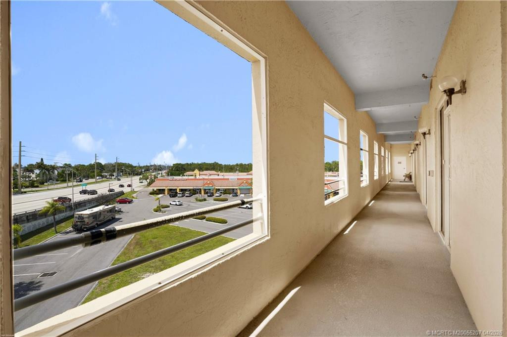 701 Nw Federal Highway Property Photo 21