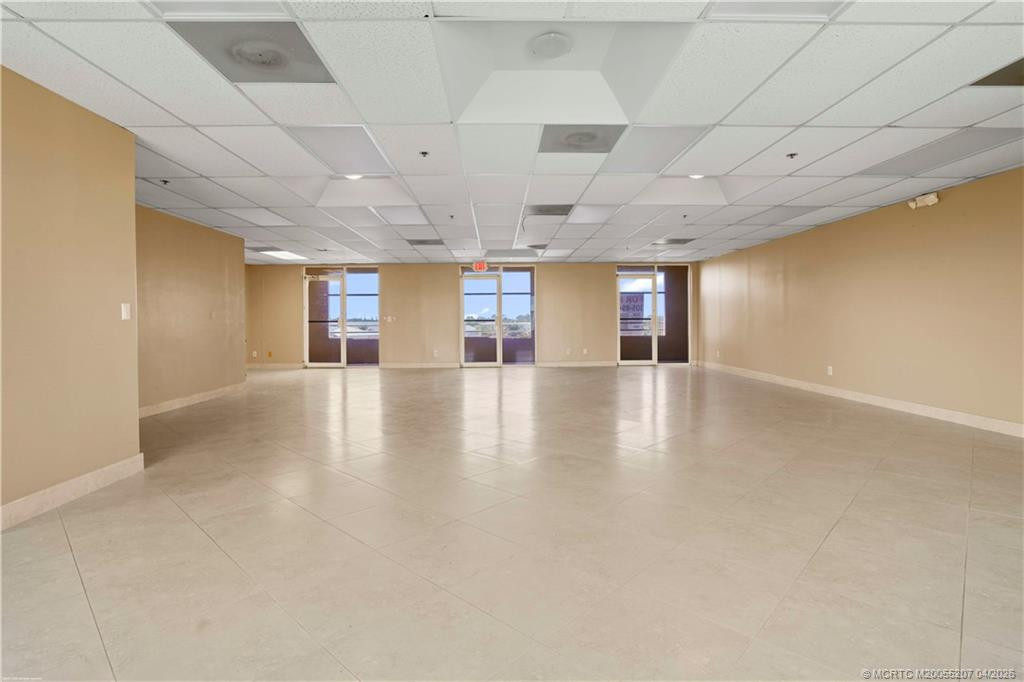 701 Nw Federal Highway Property Photo 22