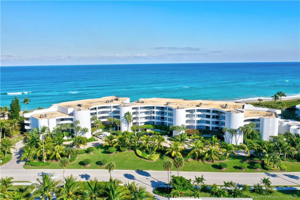 2001 SE Sailfish Point Boulevard 117 Property Photo 1