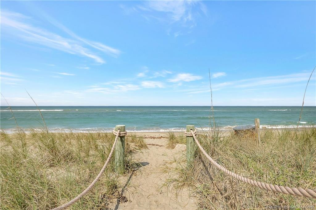 2001 Se Sailfish Point Boulevard 117 Property Photo 4