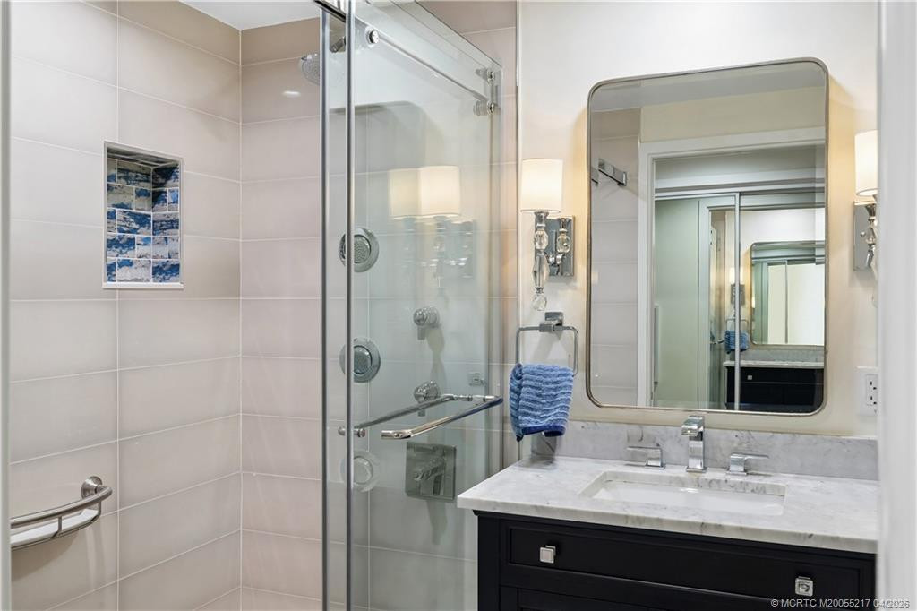 2001 Se Sailfish Point Boulevard 117 Property Photo 22
