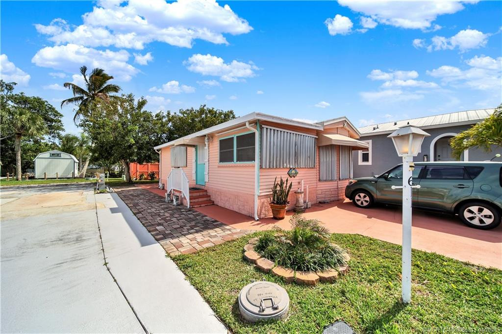 10701 S Ocean Drive 611 Property Photo 26
