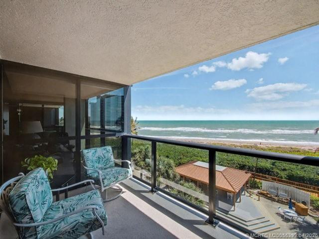 10410 S Ocean Drive 405 Property Photo 1