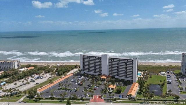 10410 S Ocean Drive 405 Property Photo 3